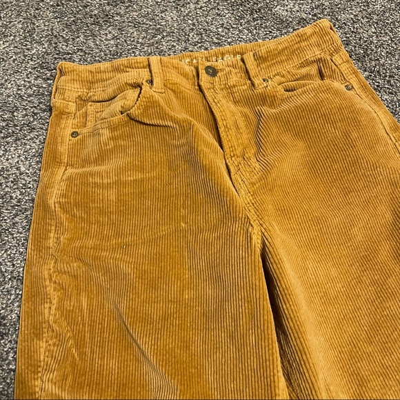 American Eagle | Mustard Corduroy Mom Jeans - Picture 2 of 7